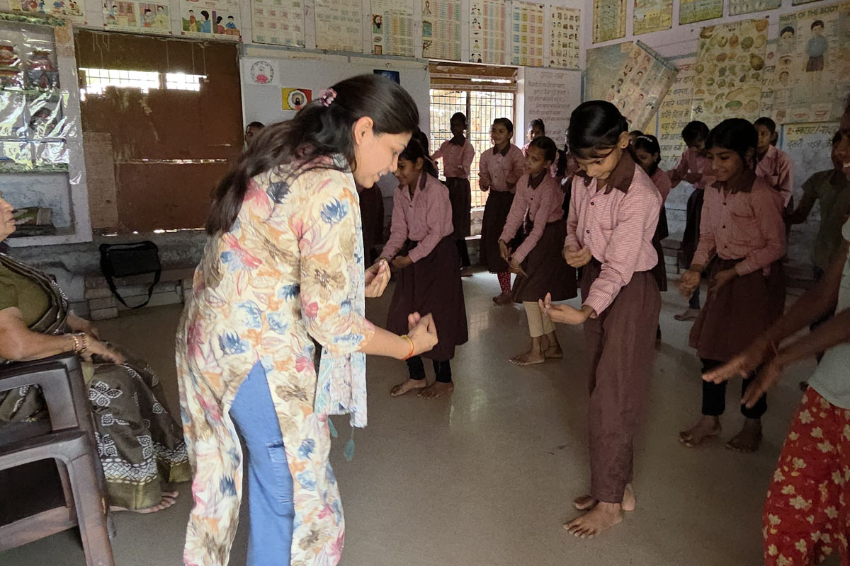 Braj Lok Kala Mandal - Workshop