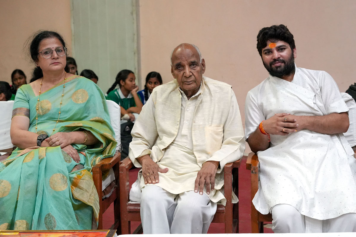 Braj Lok Kala Mandal - Workshop