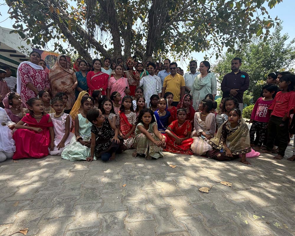 Braj Lok Kala Mandal - Workshop